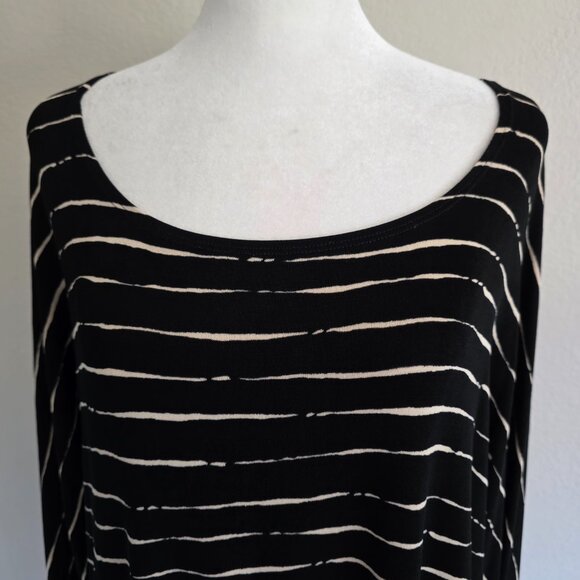 Chico's Travelers Top Tunic Size 2 Large Stretch Black Tan Stripe Relax Fit - Picture 2 of 8